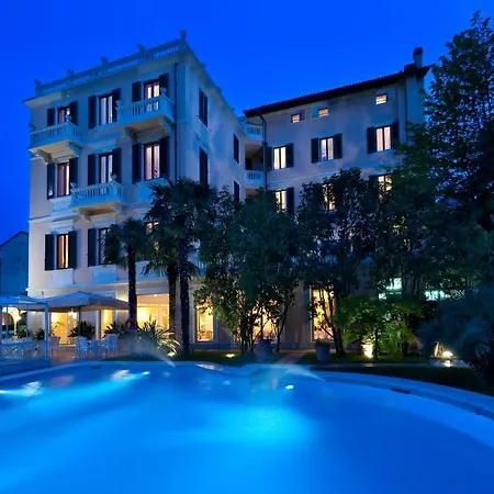 Parma E Oriente Wellness & 4*