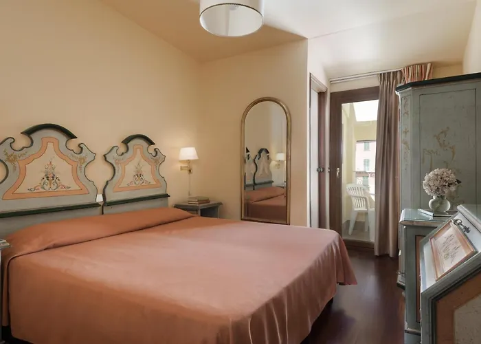 Parma E Oriente Wellness & 몬테카티니테르메