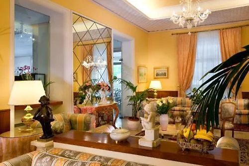 Parma E Oriente Wellness & 4*