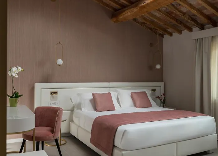 Parma E Oriente Wellness & 몬테카티니테르메