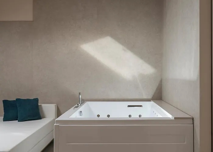 Parma E Oriente Wellness & 4* 몬테카티니테르메