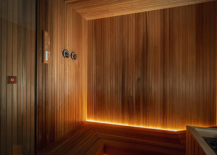 Parma E Oriente Wellness & 4*