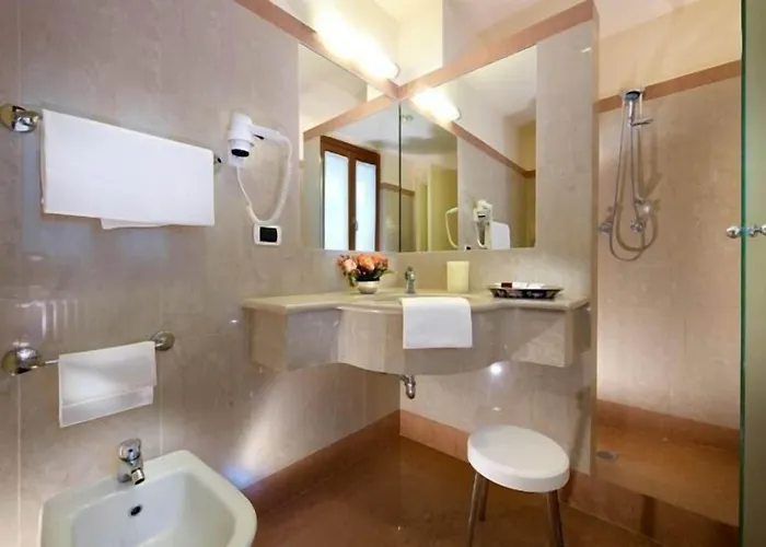 호텔 Parma E Oriente Wellness &