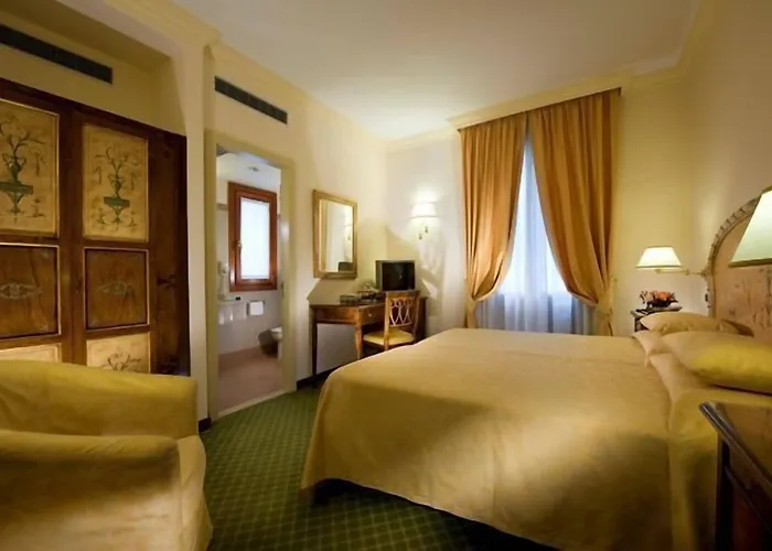 Parma E Oriente Wellness & 호텔 4*