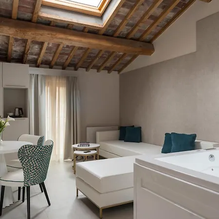 Parma E Oriente Wellness & 4*