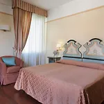 فندق Parma E Oriente Wellness & مونتيكاتيني تيرمي