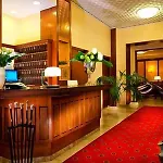 Parma E Oriente Wellness & فندق مونتيكاتيني تيرمي