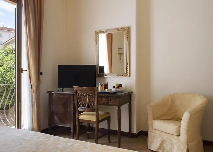 מלון Parma E Oriente Wellness & 4*