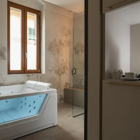 酒店 Parma E Oriente Wellness & 4*