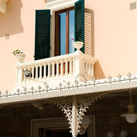 Parma E Oriente Wellness & 4*